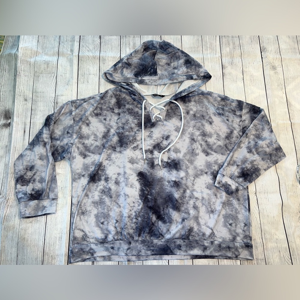 SHEIN 3XL Tie-Dye Hooded Sweatshirt with Criss Cross Drawstrings